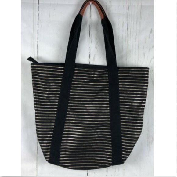 Bath & Body Works Tote Bag - Picture 2 of 8